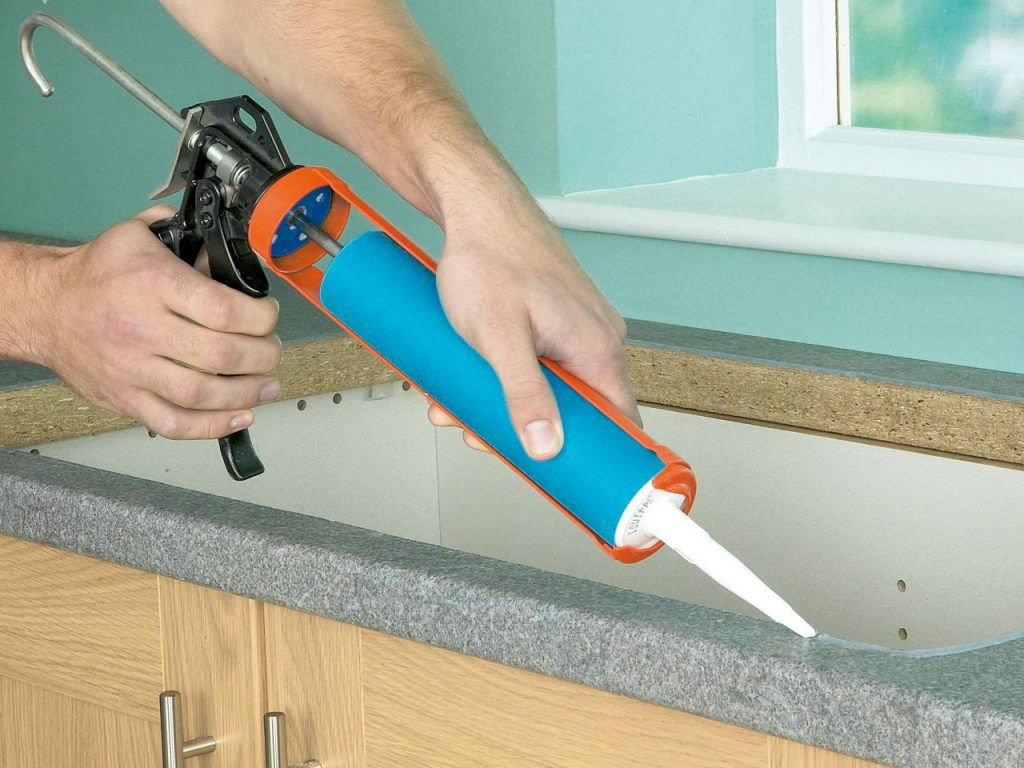 Герметизация кухонной мойки